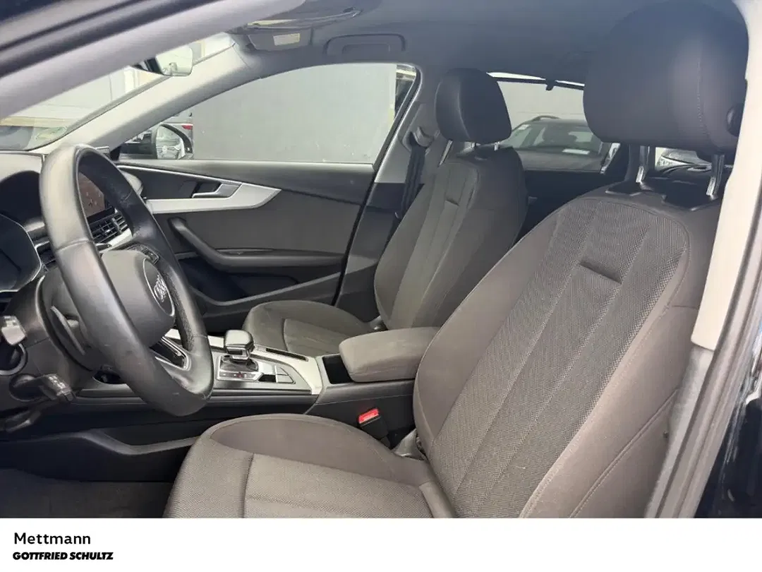 Audi A4 - Thumbnail 12