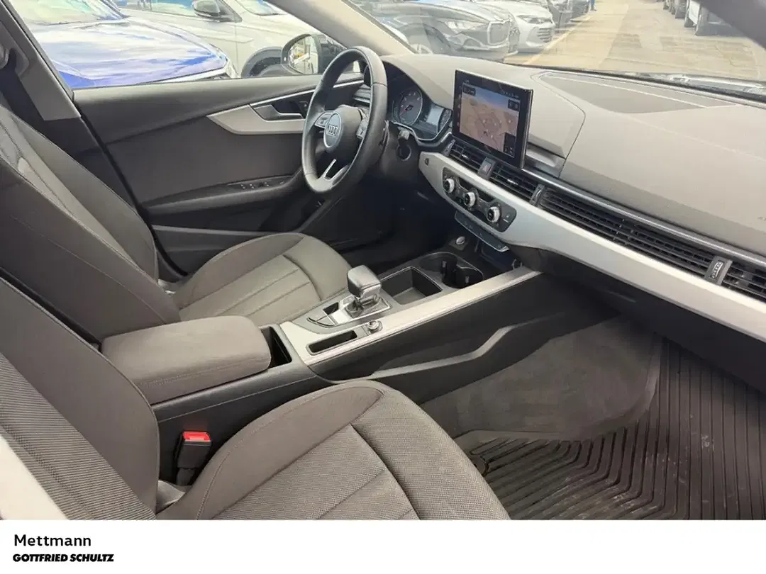 Audi A4 - Thumbnail 14