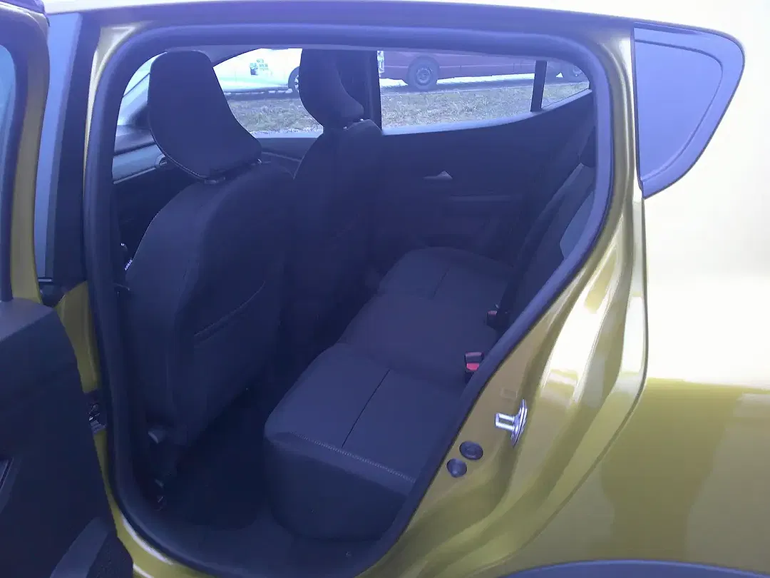 Dacia Sandero - Thumbnail 10