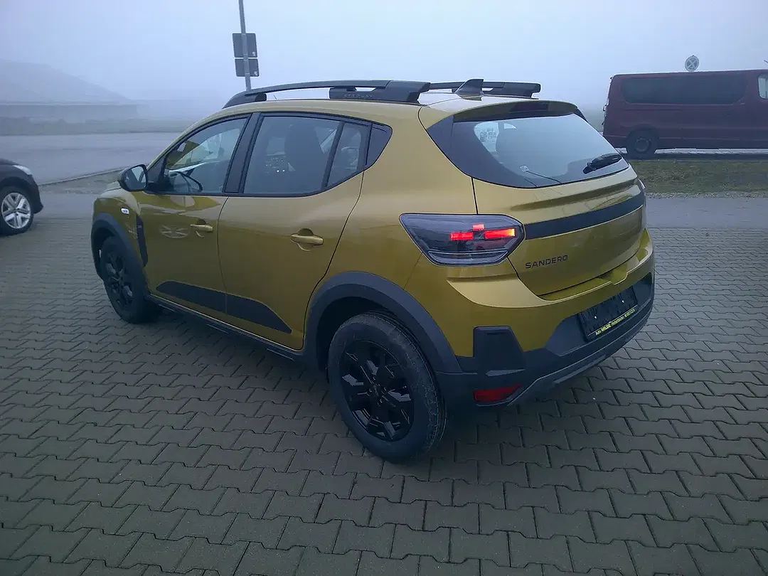 Dacia Sandero - Thumbnail 7