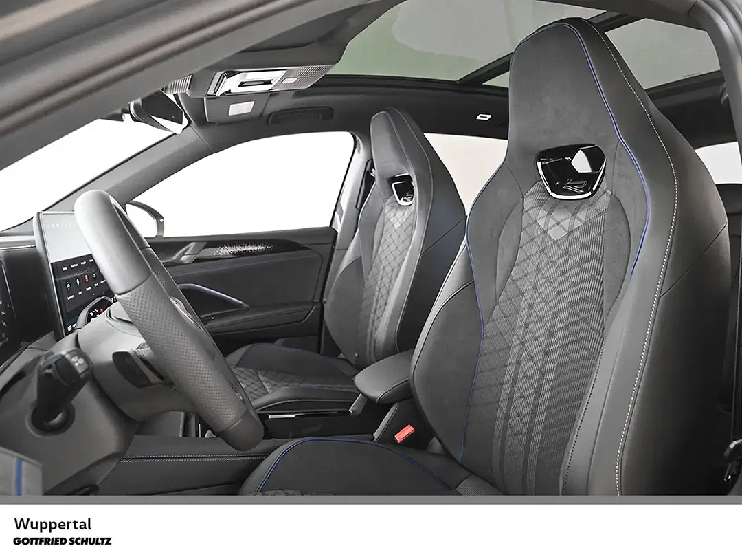 Volkswagen Tiguan - Thumbnail 10