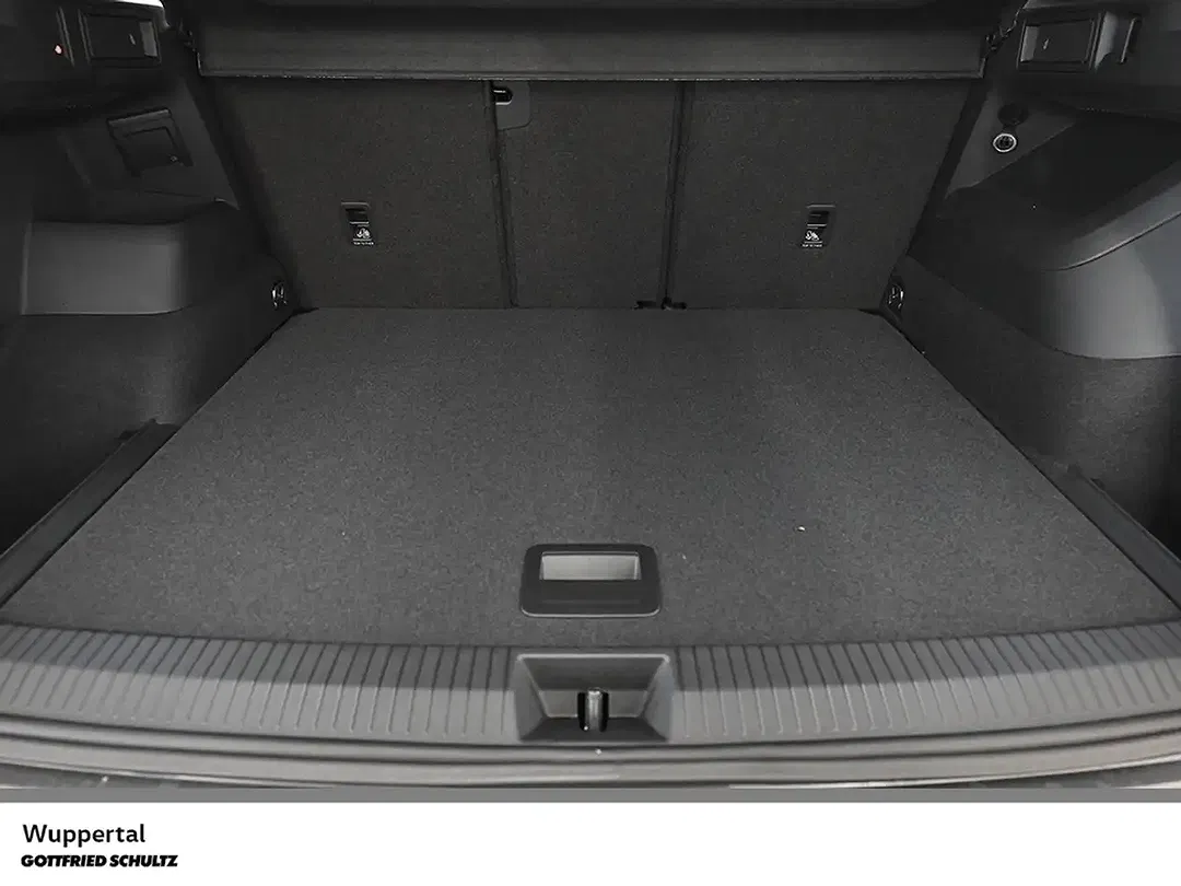 Volkswagen Tiguan - Thumbnail 9