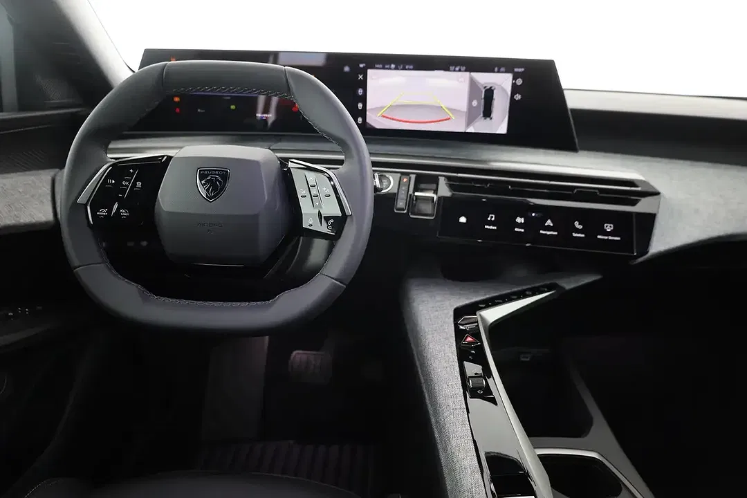 Peugeot 3008 - Thumbnail 9