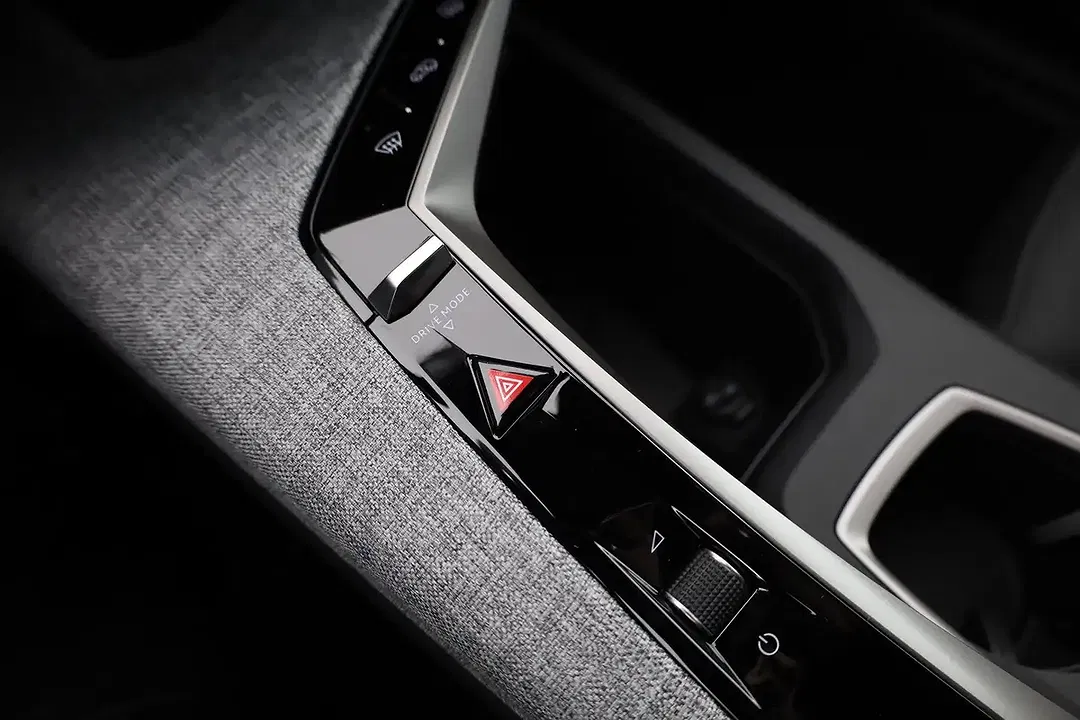 Peugeot 3008 - Thumbnail 13