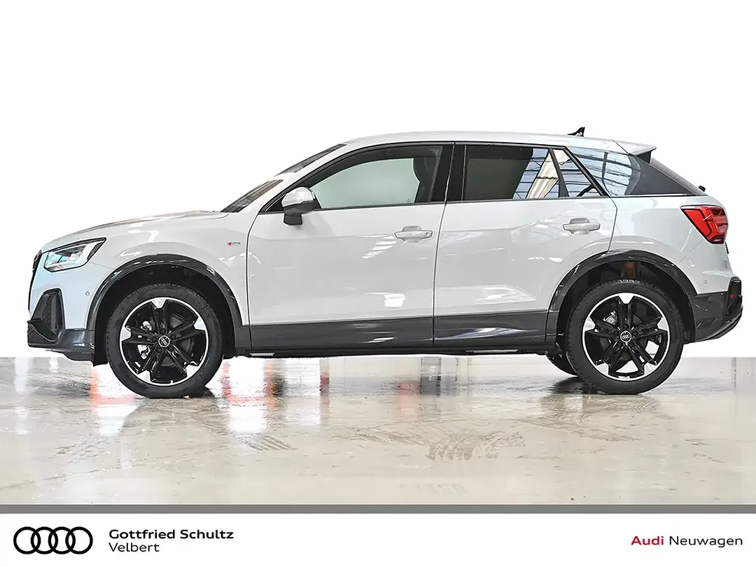 Audi Q2 - Thumbnail 4