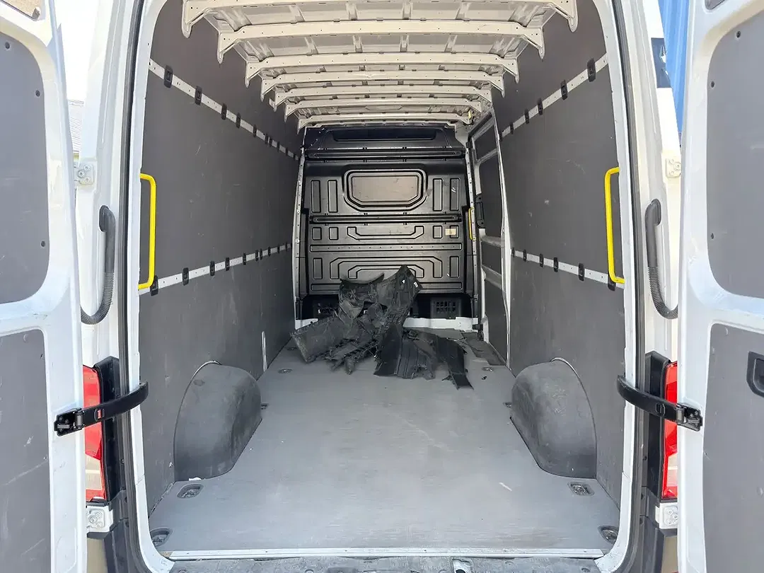 Volkswagen Crafter - Thumbnail 8