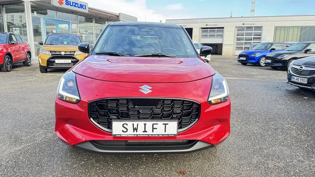 Suzuki Swift - Thumbnail 10