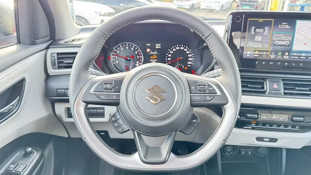 Suzuki Swift - Thumbnail 14