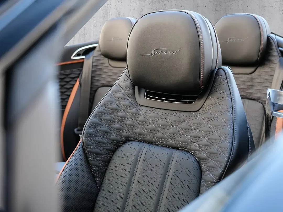 Bentley Continental GTC - Thumbnail 15