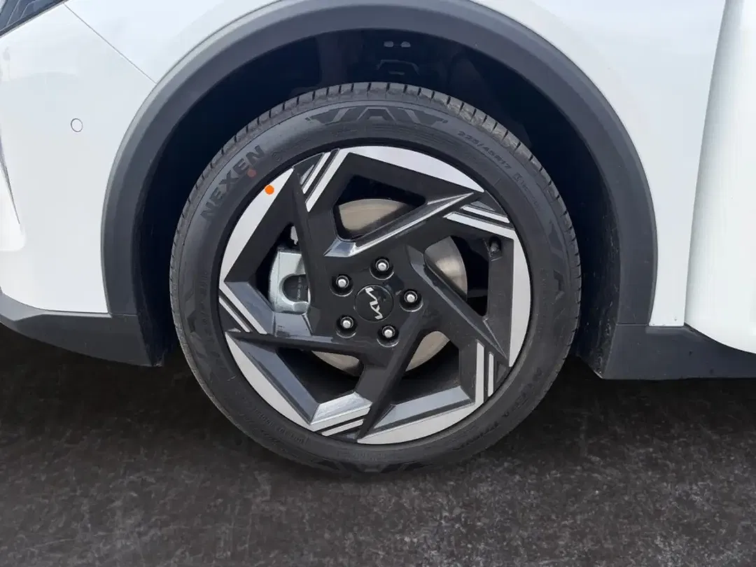Kia K4 - Thumbnail 14
