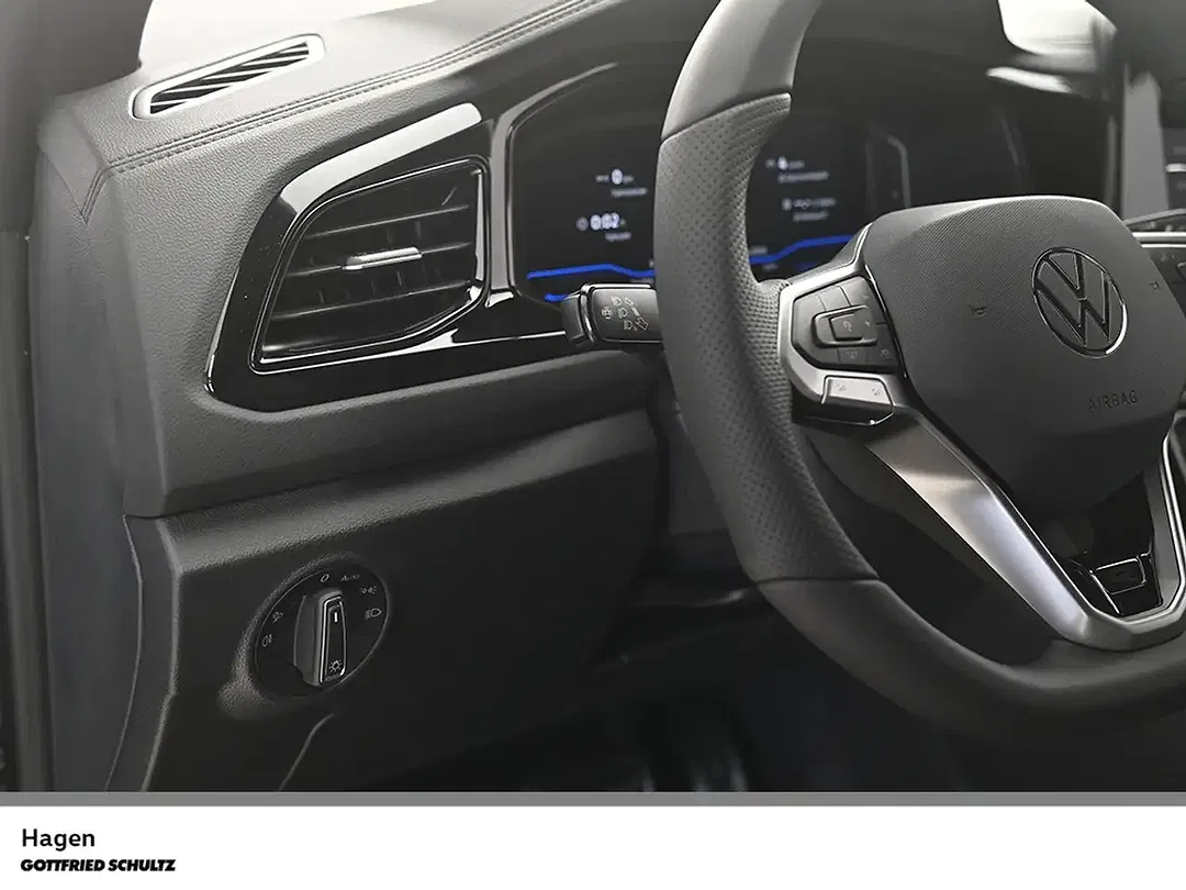 Volkswagen T-Roc - Thumbnail 10