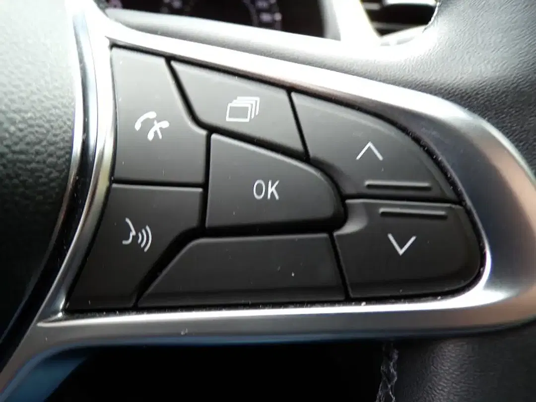 Renault Captur - Thumbnail 11