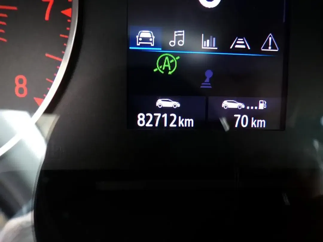 Renault Captur - Thumbnail 14