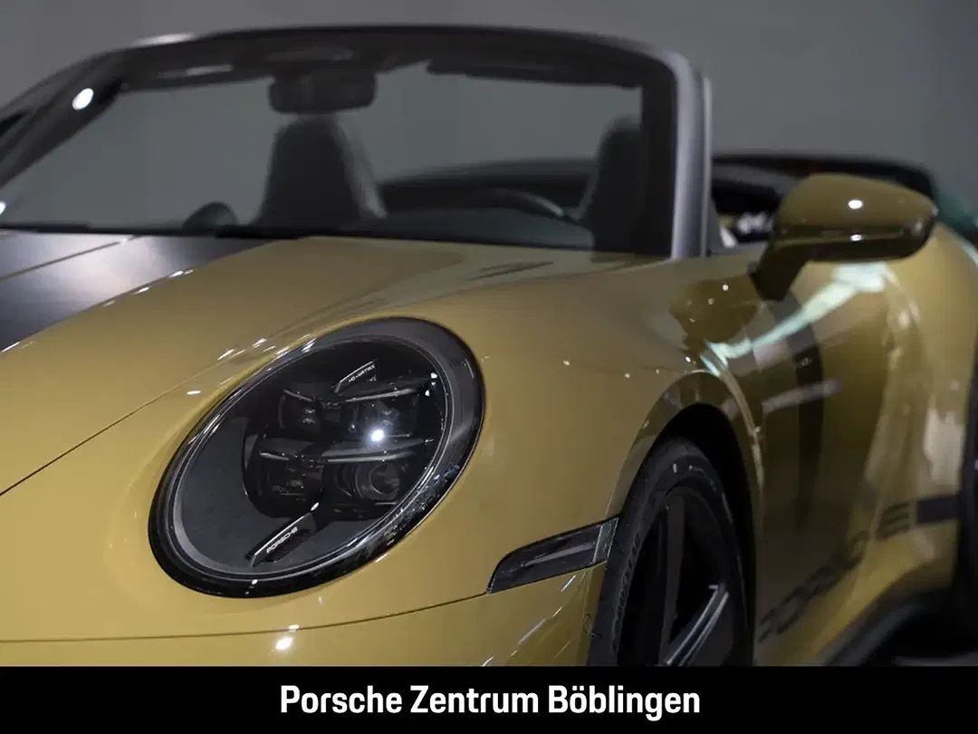 Porsche 992 - Thumbnail 10