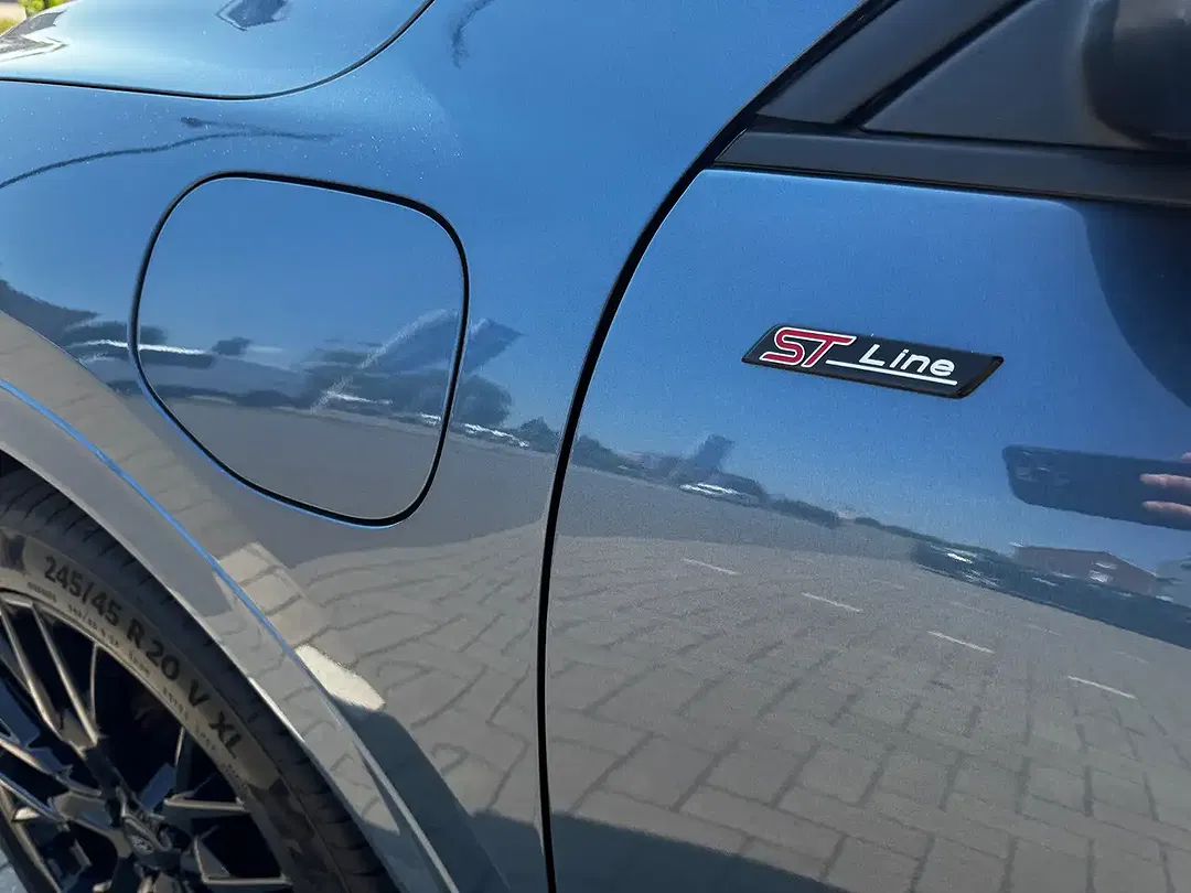 Ford Kuga - Thumbnail 11
