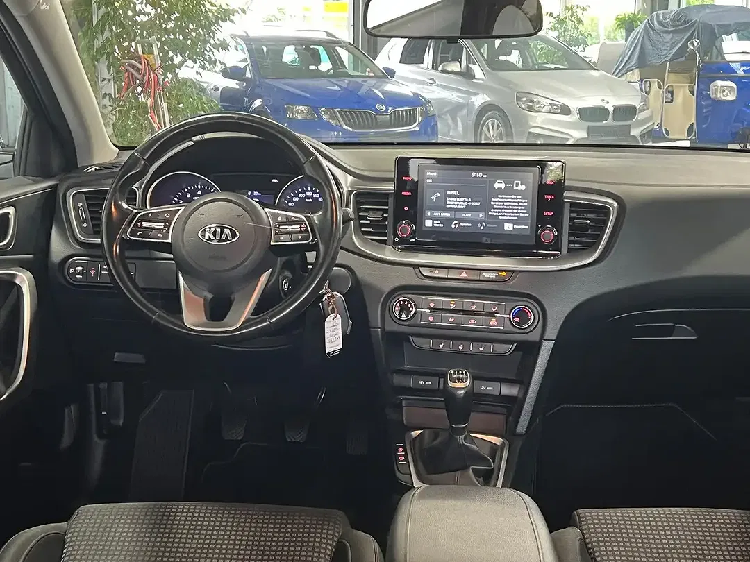Kia Ceed SW / cee'd SW - Thumbnail 11