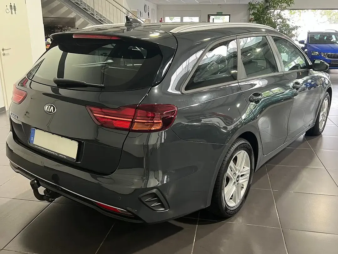 Kia Ceed SW / cee'd SW - Thumbnail 6