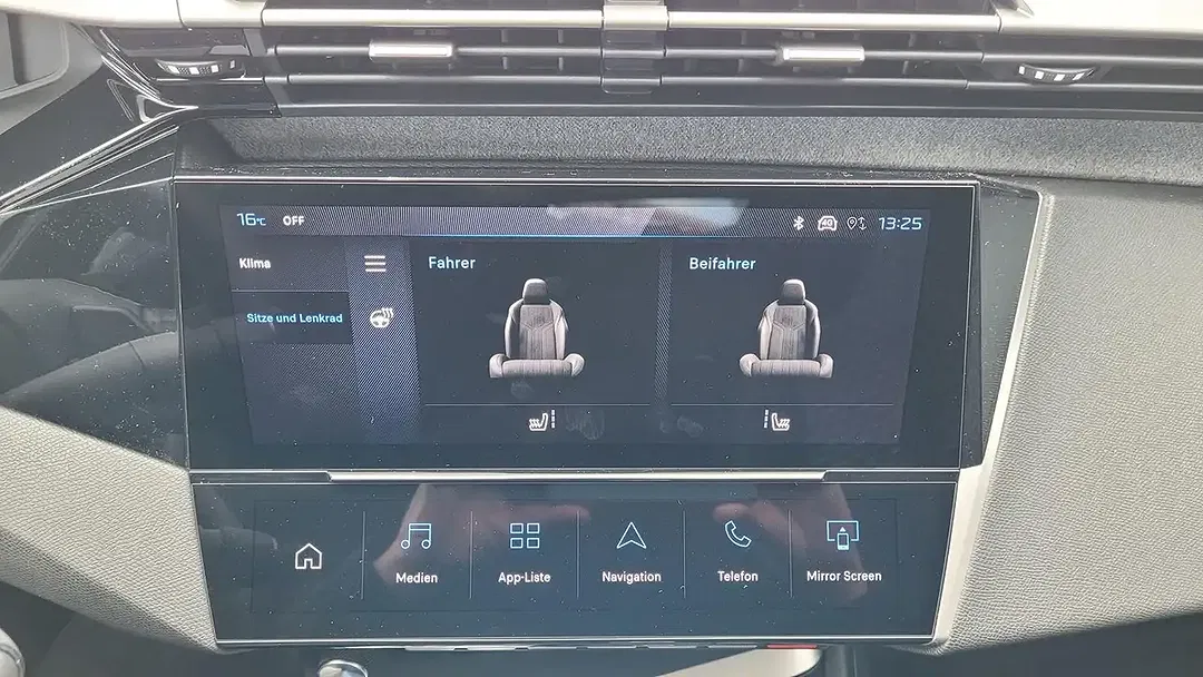 Peugeot 308 - Thumbnail 14