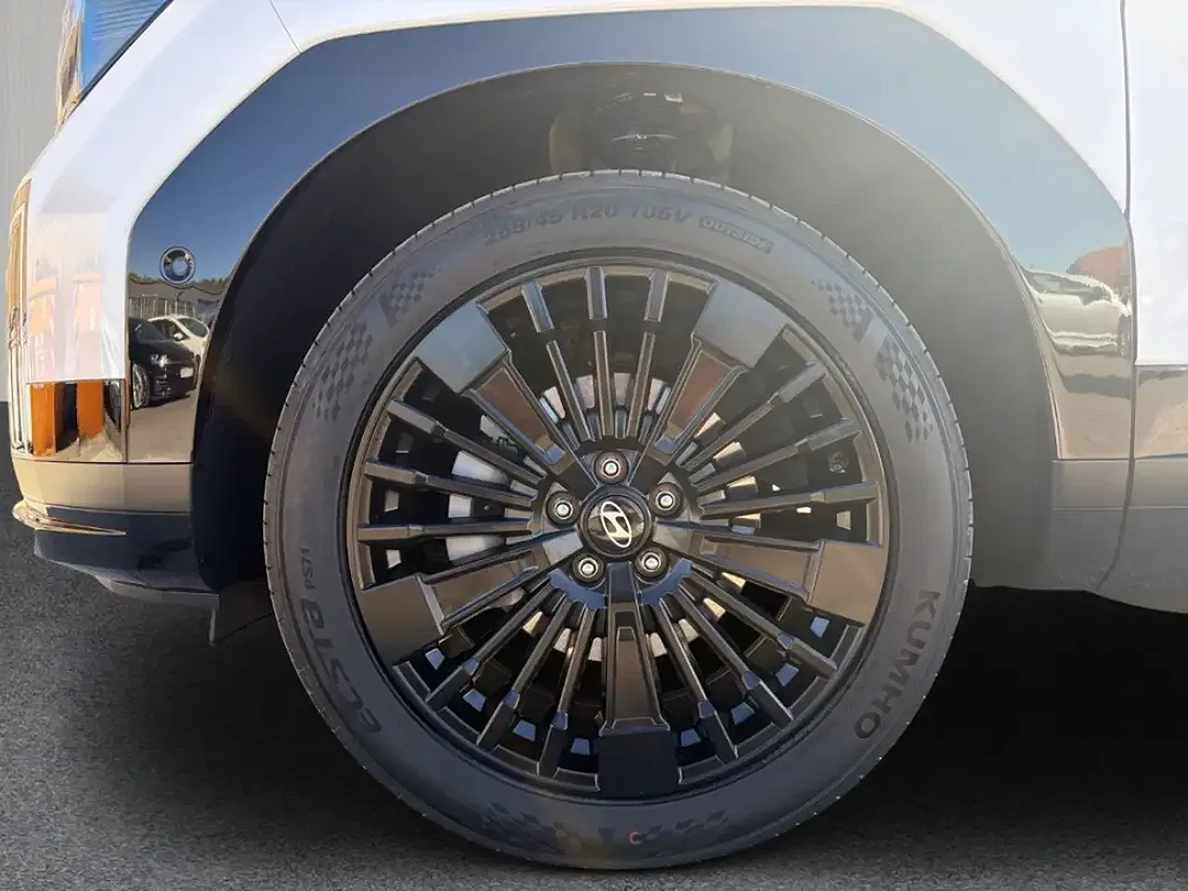 Hyundai SANTA FE - Thumbnail 11