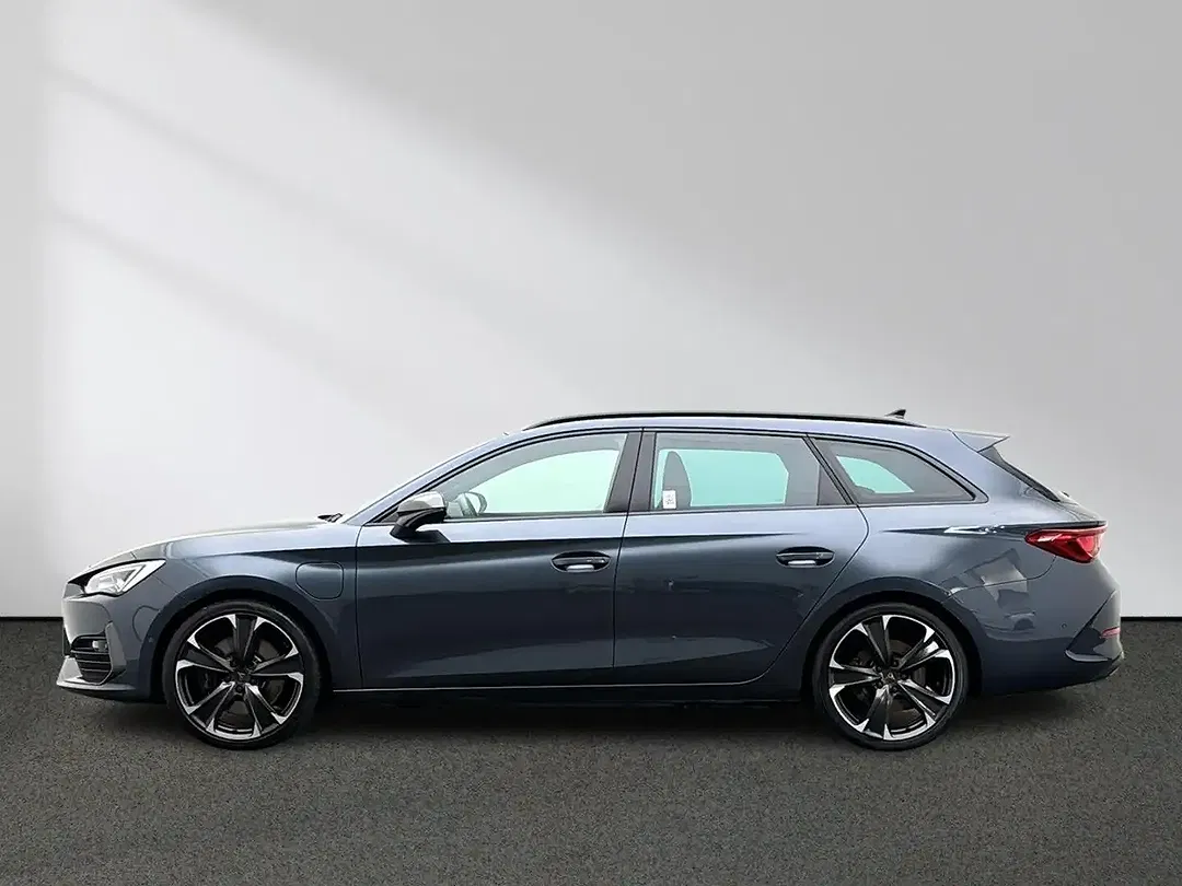 CUPRA Leon - Thumbnail 1
