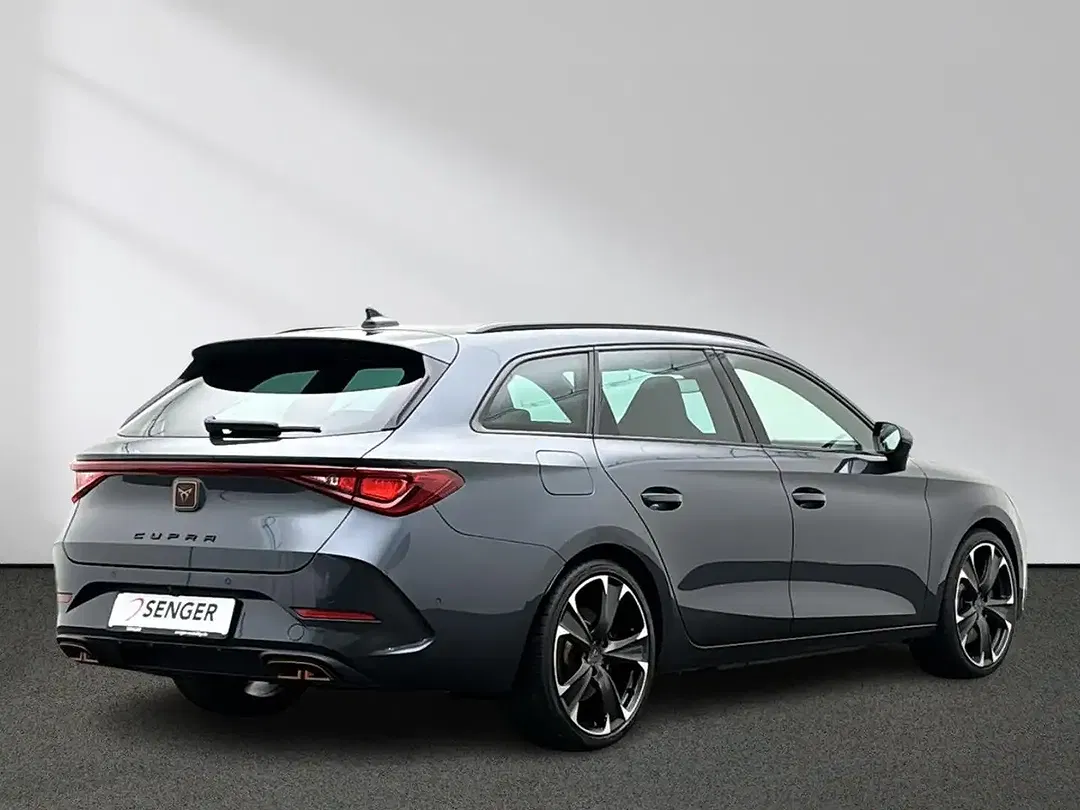 CUPRA Leon - Thumbnail 2
