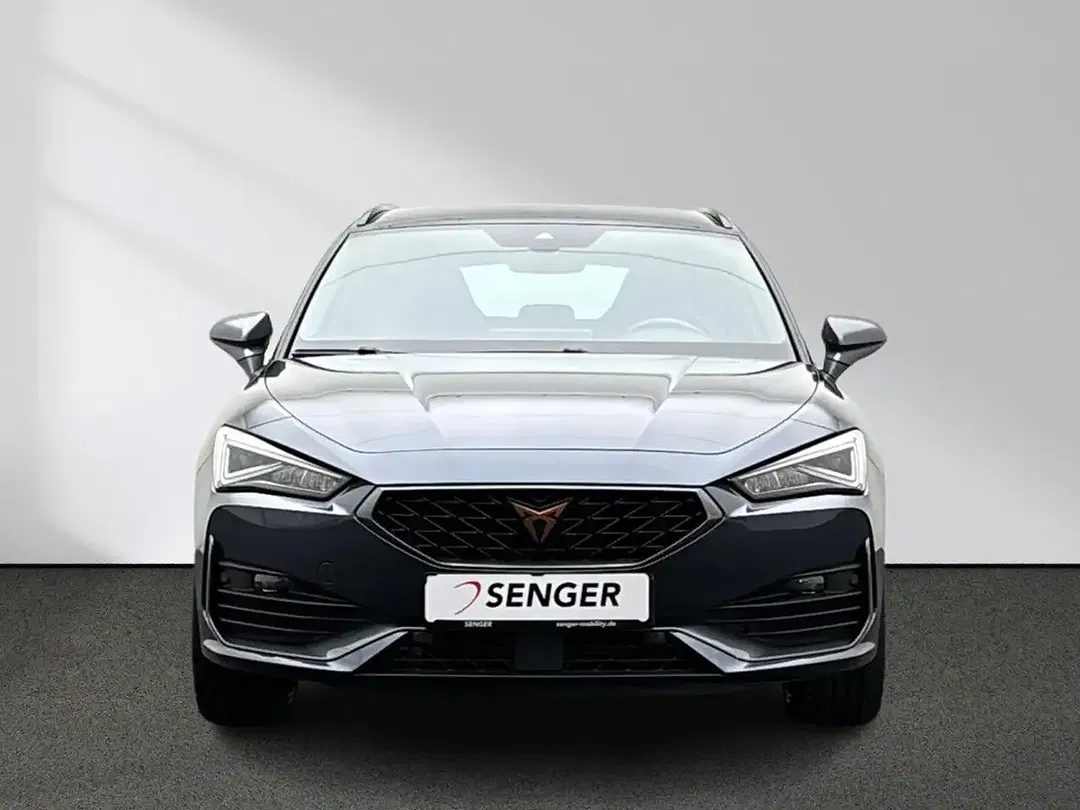 CUPRA Leon - Thumbnail 3