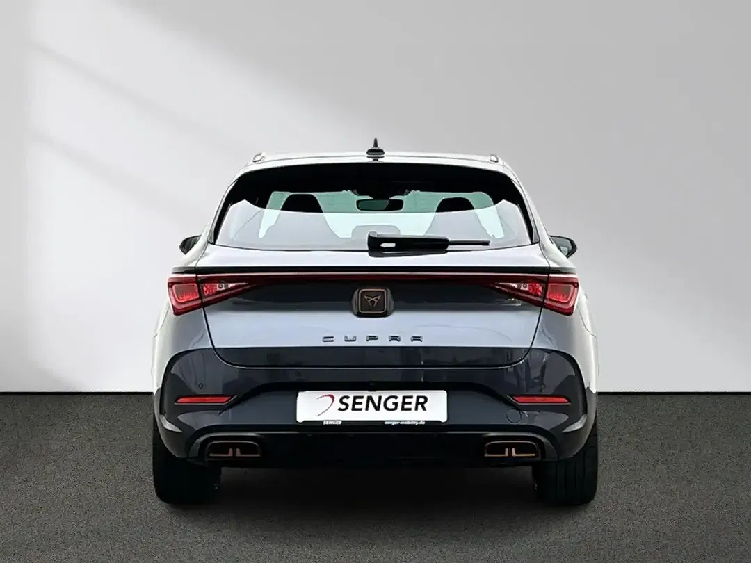 CUPRA Leon - Thumbnail 4