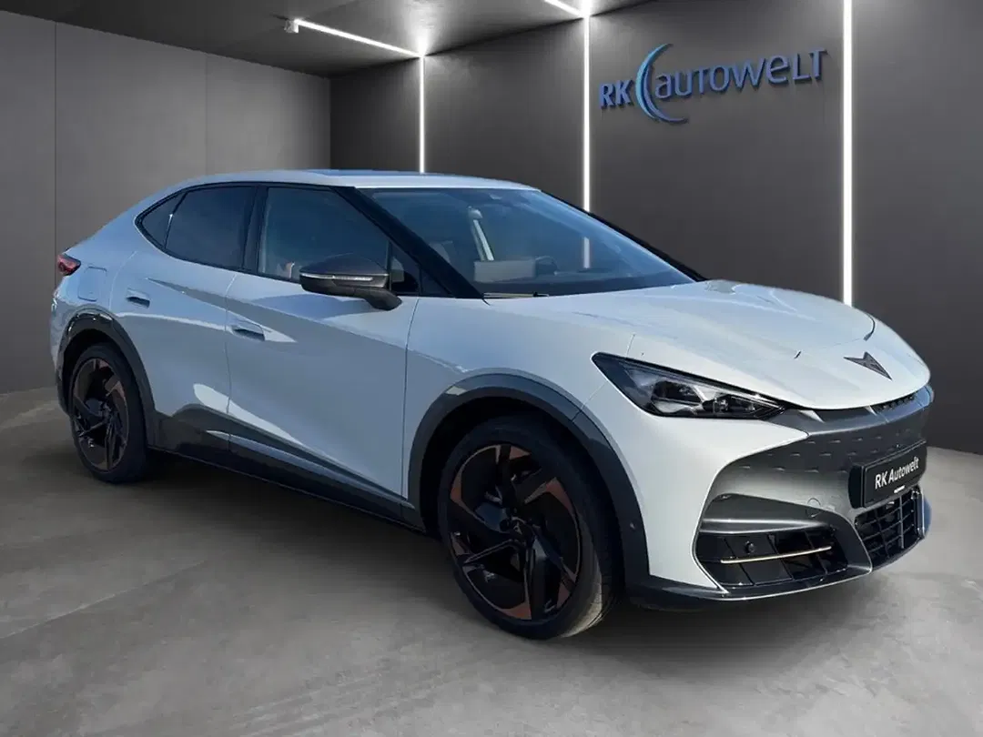 CUPRA Tavascan - Thumbnail 2