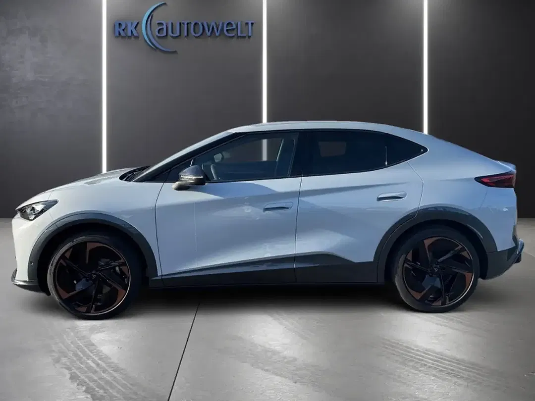 CUPRA Tavascan - Thumbnail 6