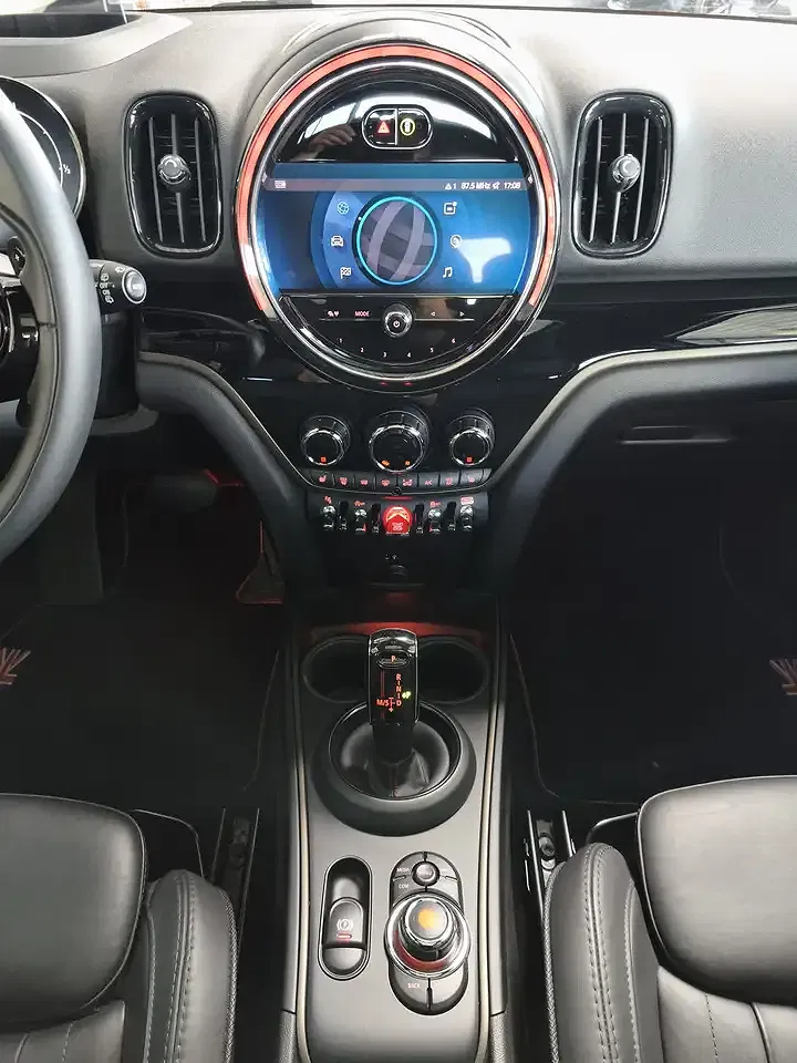 MINI Cooper S Countryman - Thumbnail 15