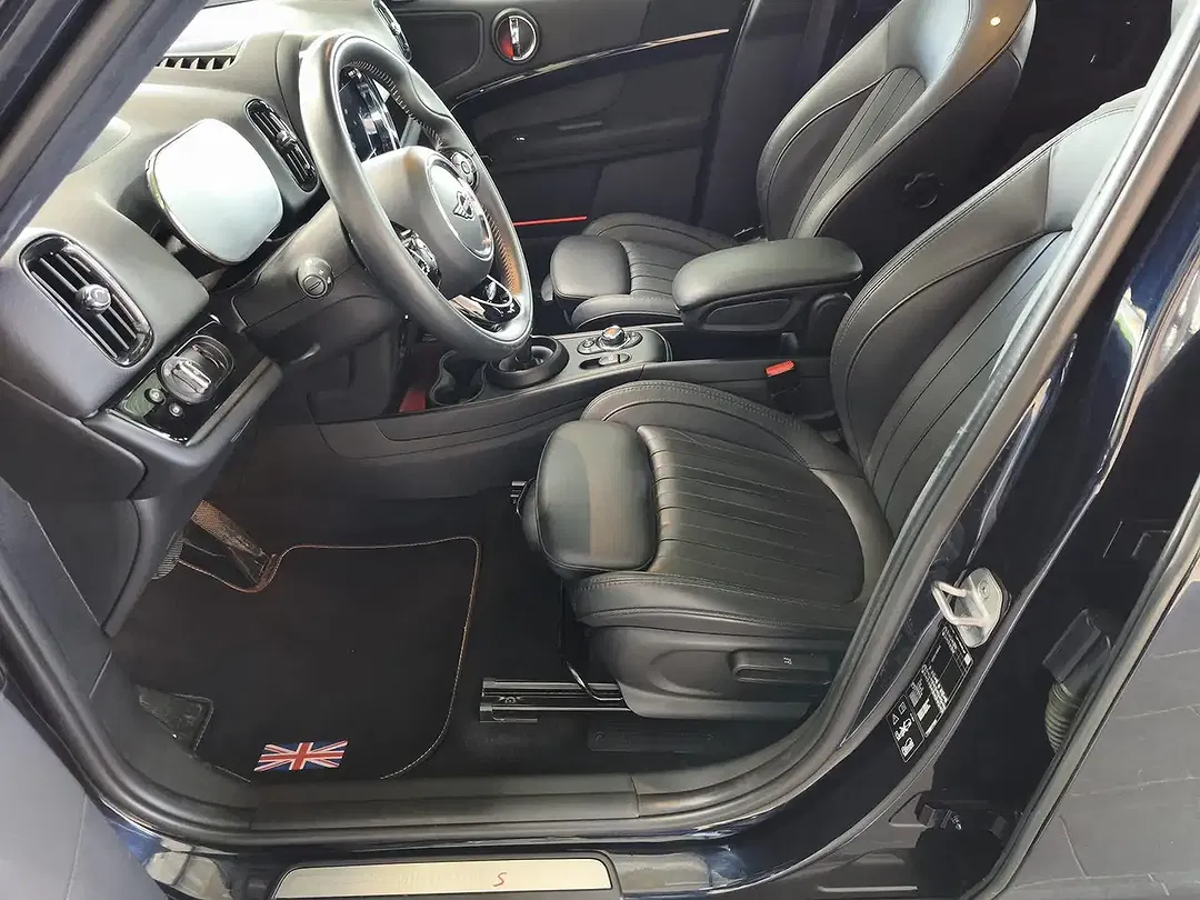 MINI Cooper S Countryman - Thumbnail 9