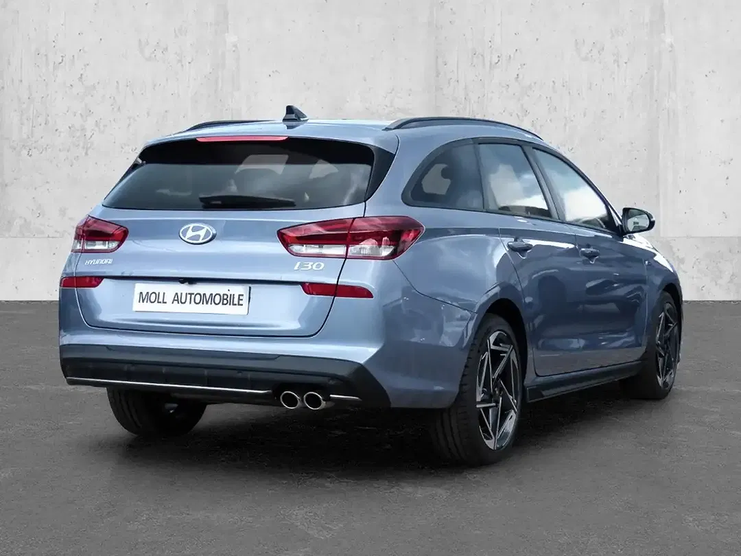 Hyundai i30 - Thumbnail 2
