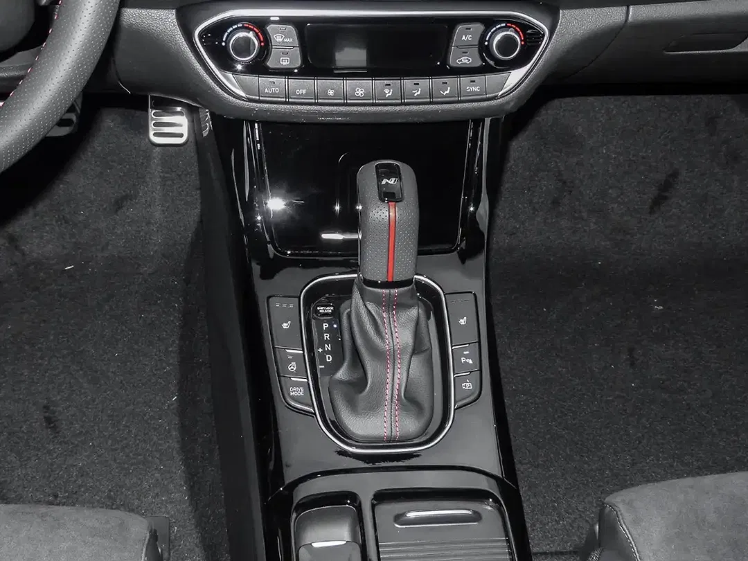 Hyundai i30 - Thumbnail 9