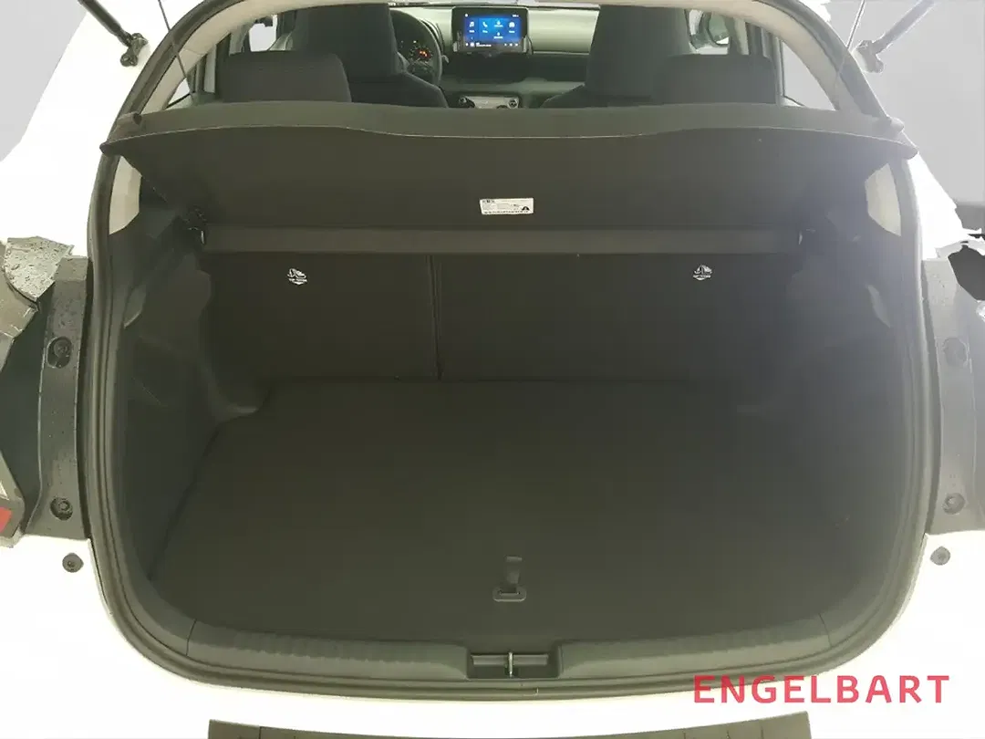 Toyota Yaris - Thumbnail 12