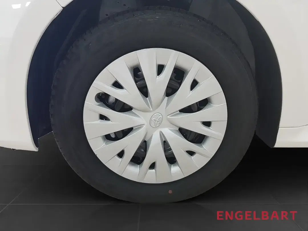 Toyota Yaris - Thumbnail 14