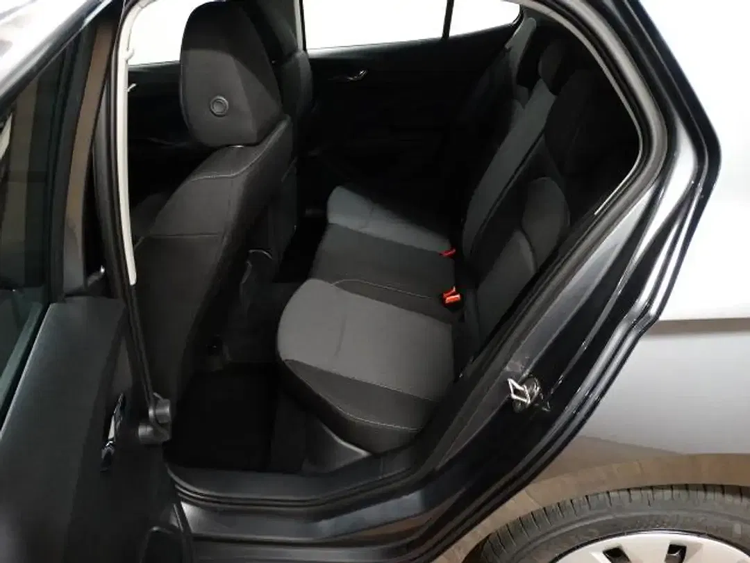 Skoda Fabia - Thumbnail 10