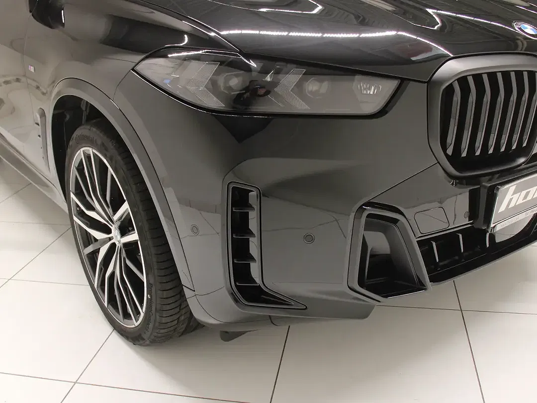 BMW X5 - Thumbnail 10