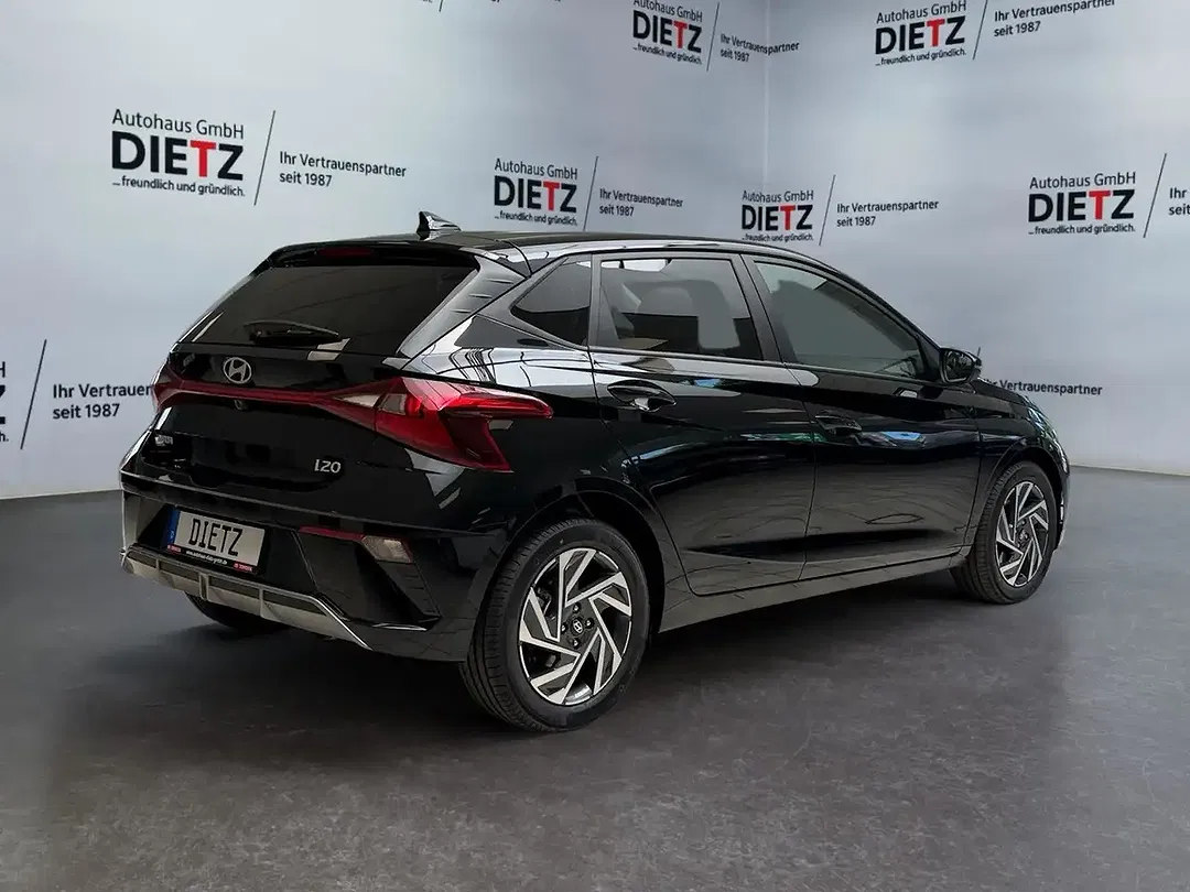 Hyundai i20 - Thumbnail 4