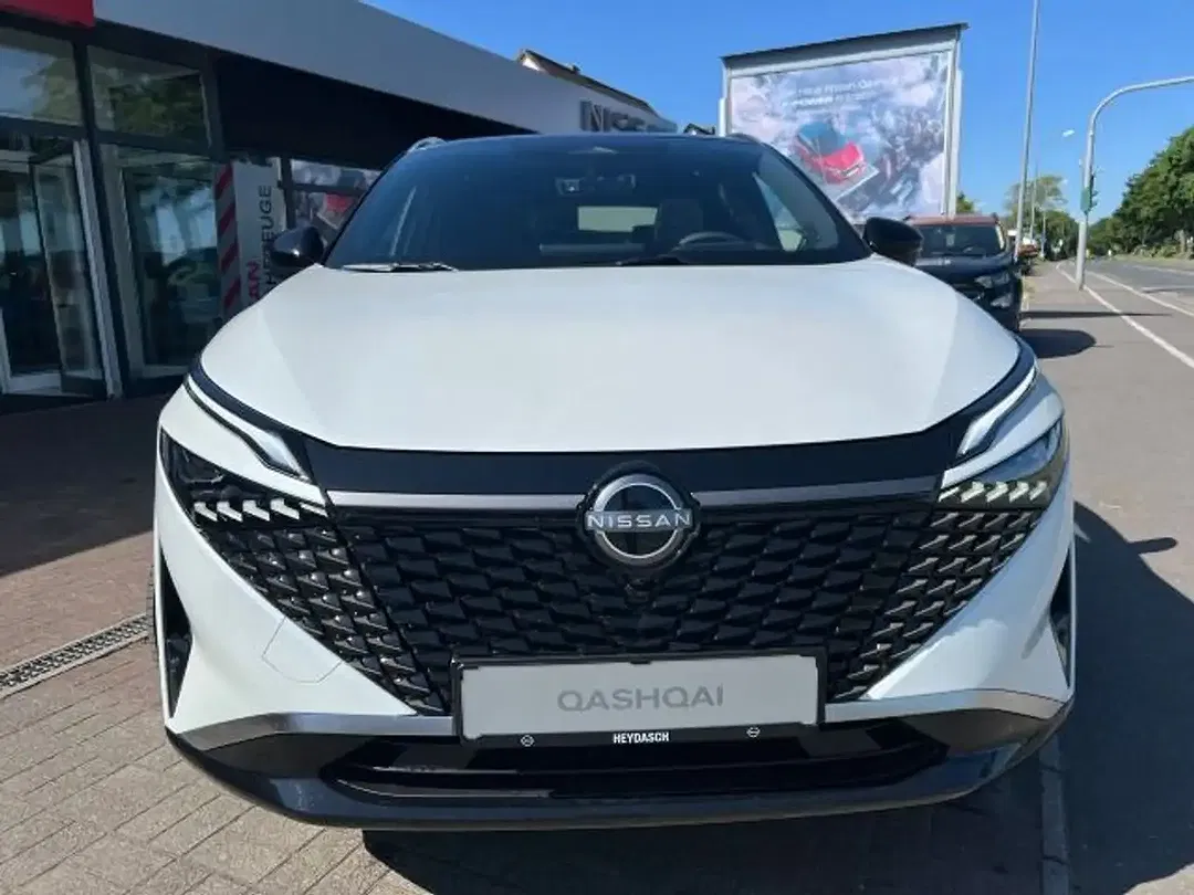 Nissan Qashqai - Thumbnail 2