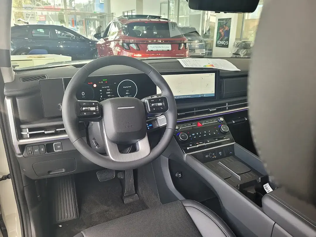 Hyundai SANTA FE - Thumbnail 15