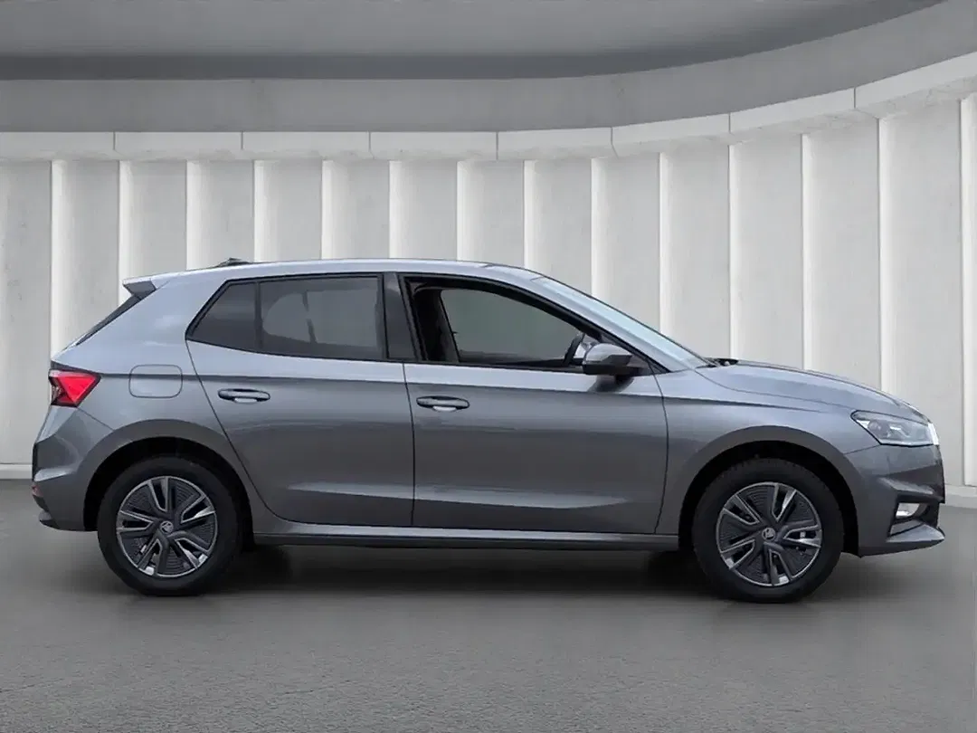 Skoda Fabia - Thumbnail 2