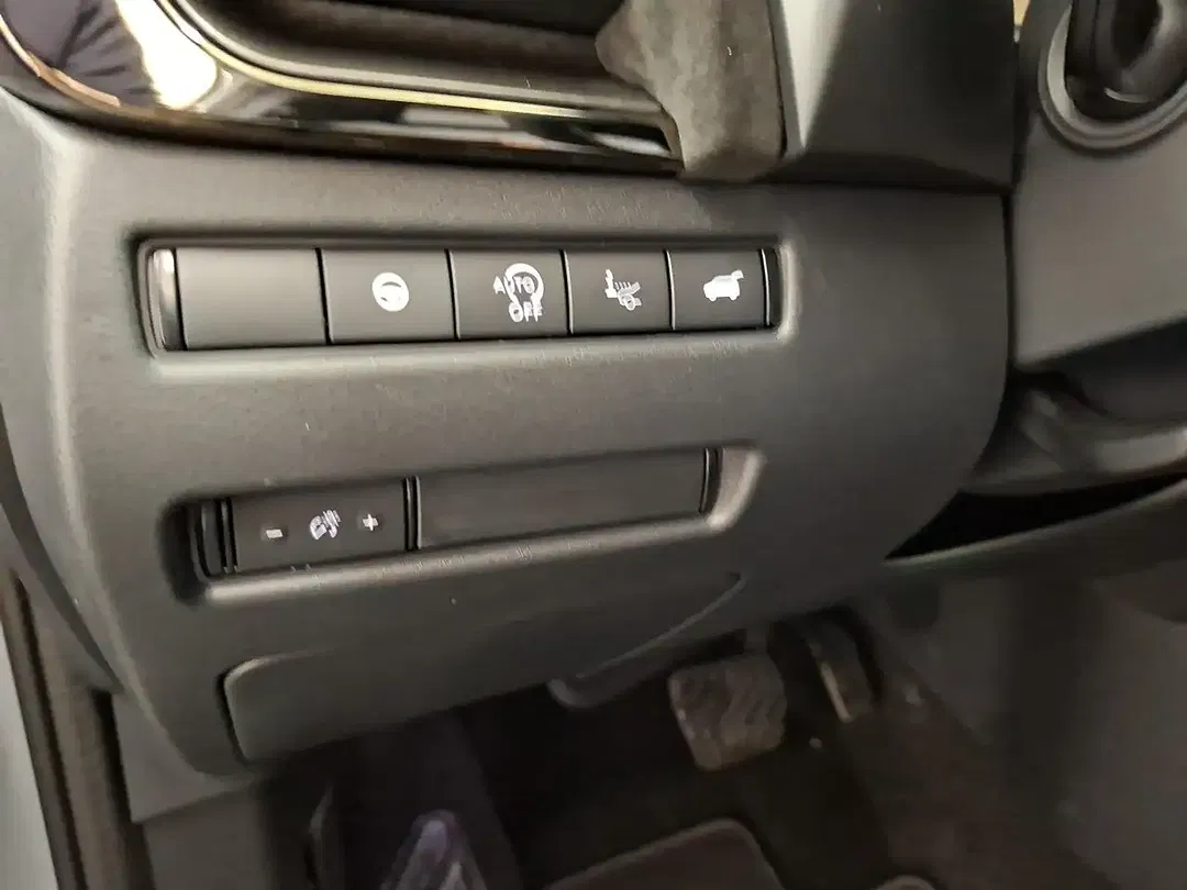 Nissan Qashqai - Thumbnail 12