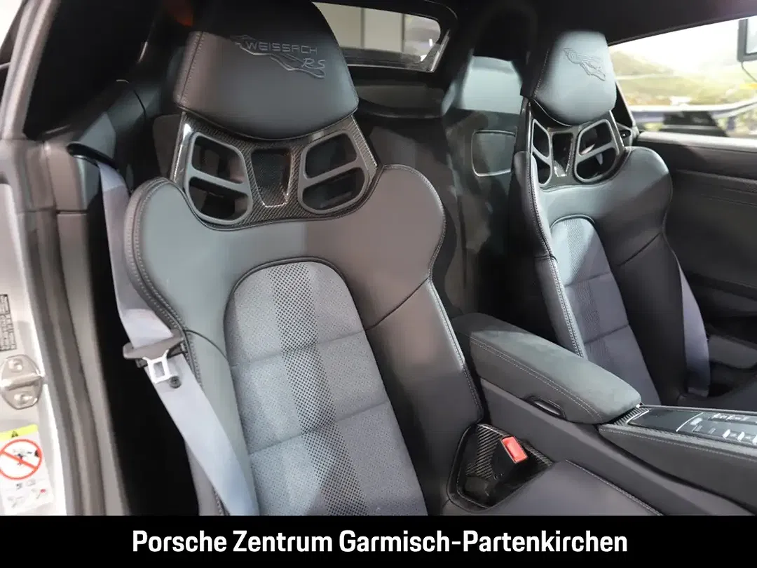 Porsche 718 Spyder - Thumbnail 11