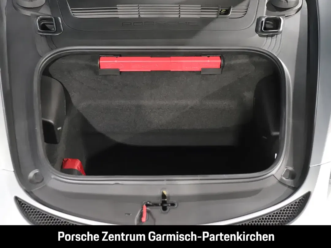 Porsche 718 Spyder - Thumbnail 12