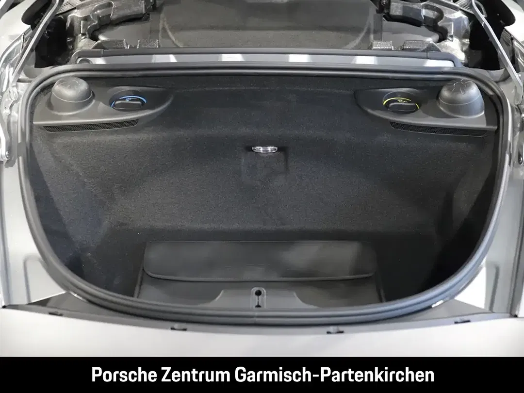 Porsche 718 Spyder - Thumbnail 13