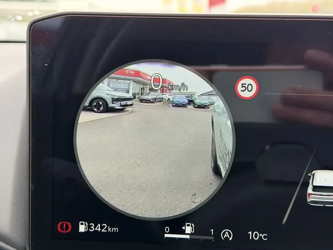 Kia K4 - Thumbnail 11