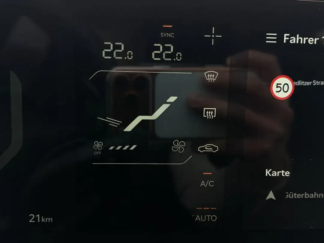 Kia K4 - Thumbnail 12