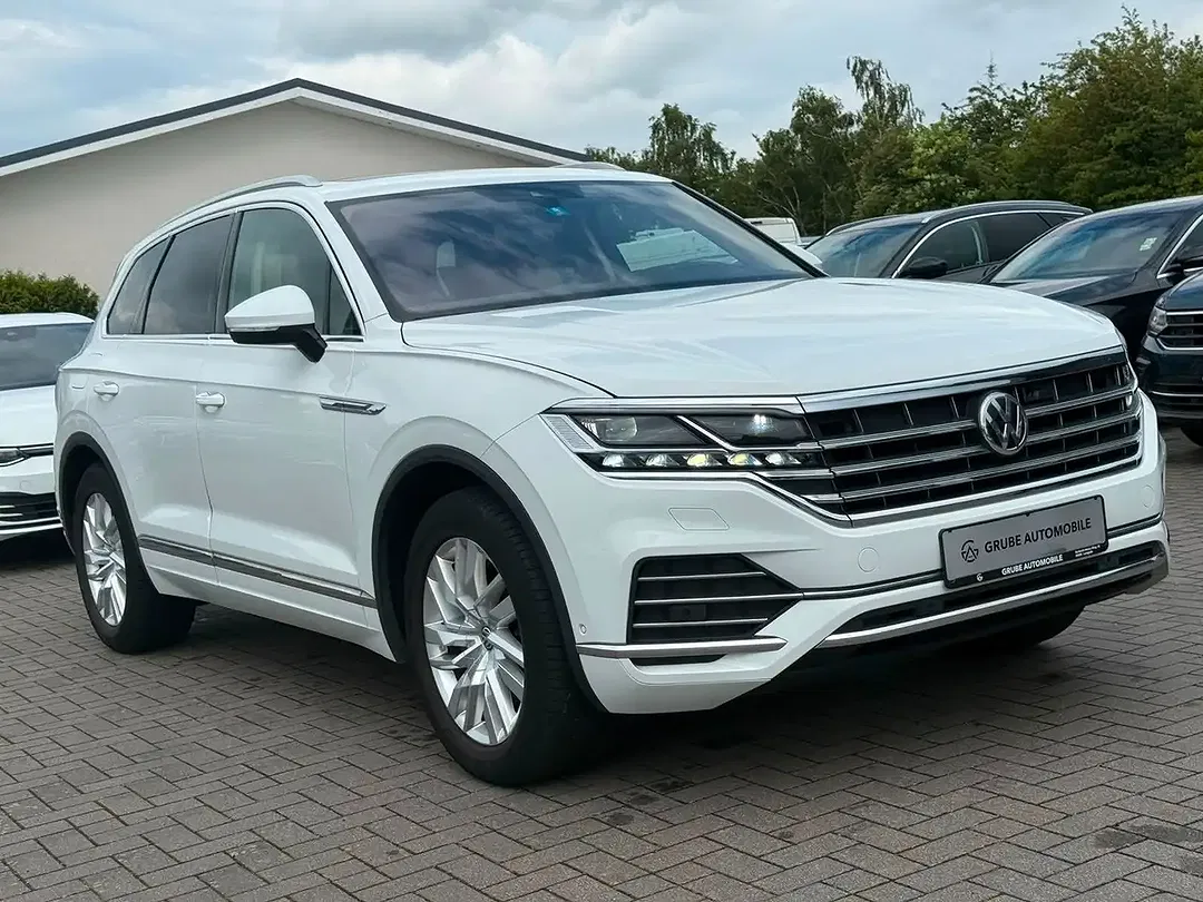 Volkswagen Touareg - Thumbnail 4