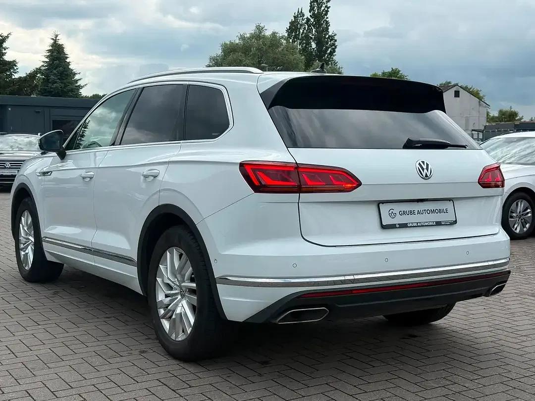 Volkswagen Touareg - Thumbnail 6