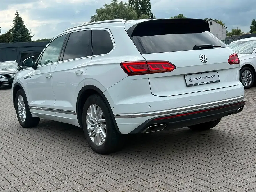 Volkswagen Touareg - Thumbnail 9